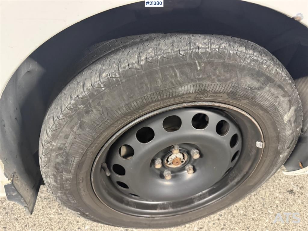 Toyota Proace w/ 2 sets of tires.