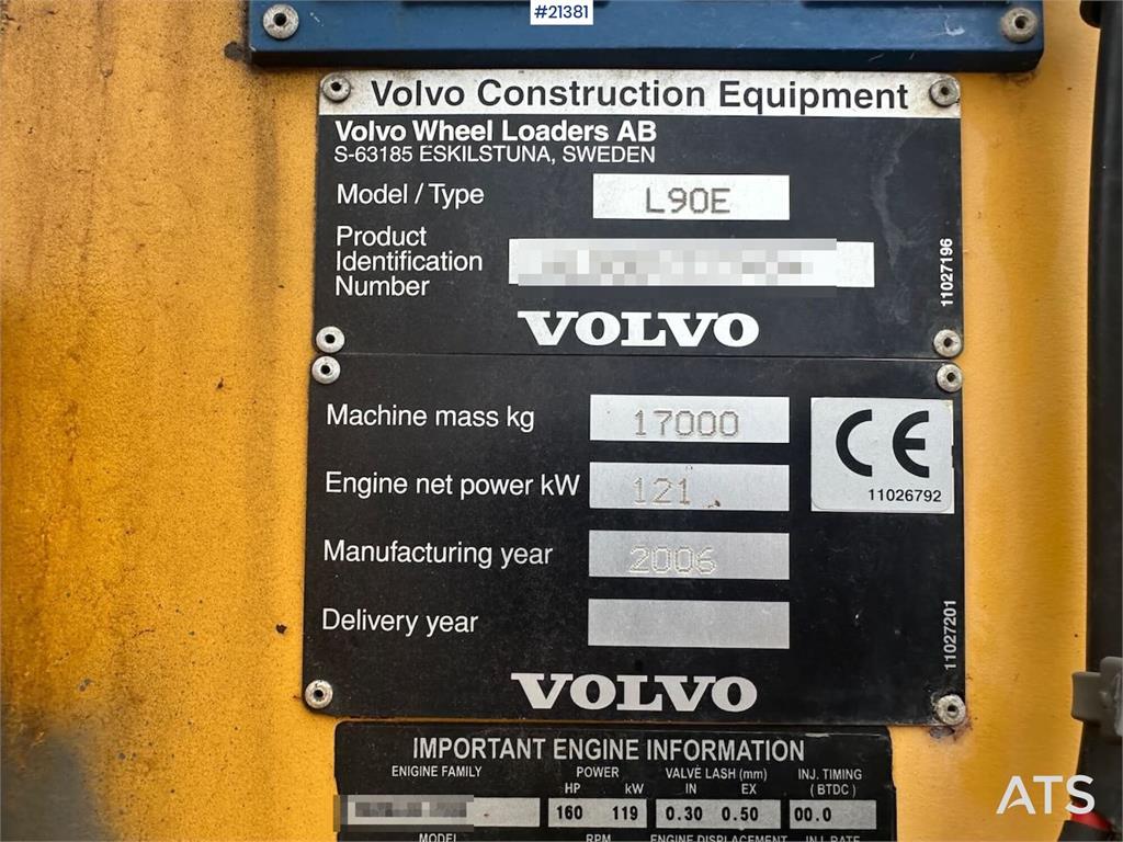 Volvo L90E wheel loader. WATCH VIDEO.