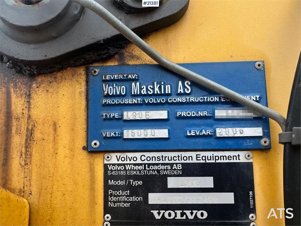 Volvo L90E wheel loader. WATCH VIDEO.