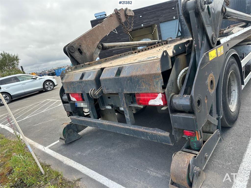 Scania P280 4x2 skip loader. Recently EU approved.