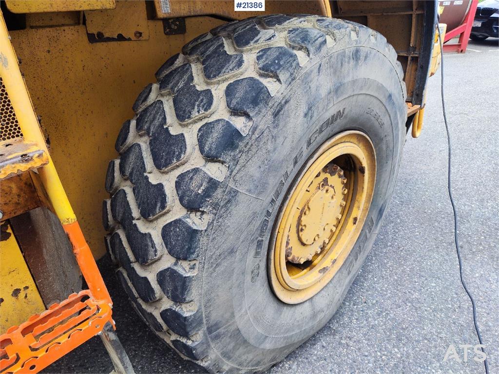 LiuGong CLG 835 III Wheel Loader. Low hours!