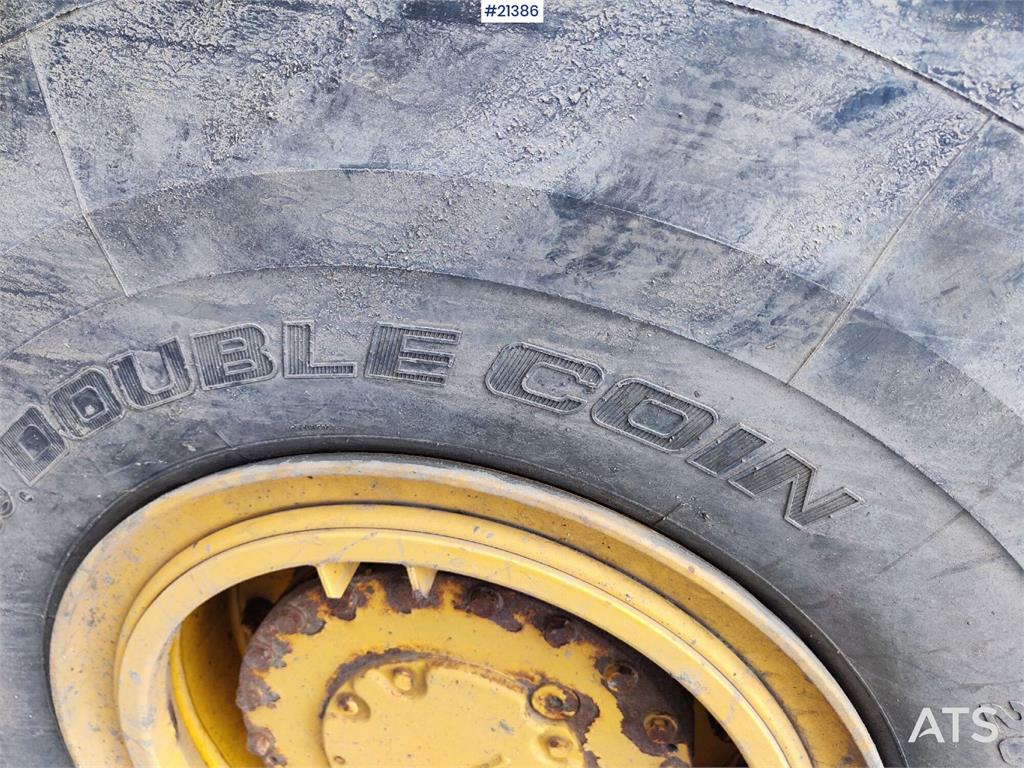 LiuGong CLG 835 III Wheel Loader. Low hours!