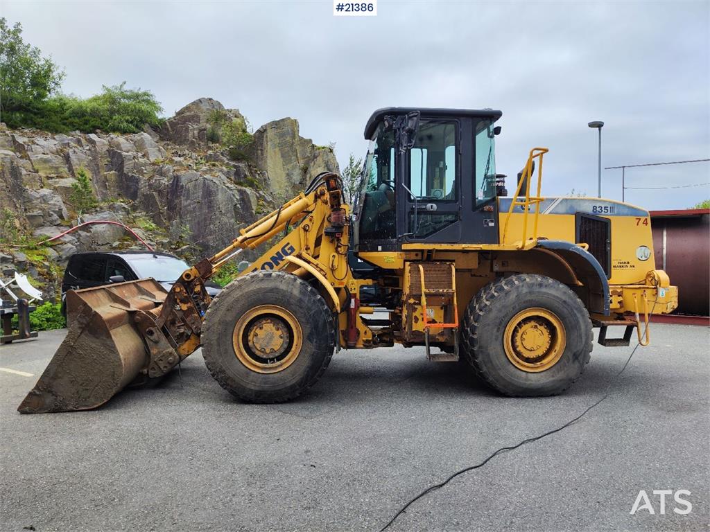 LiuGong CLG 835 III Wheel Loader. Low hours!