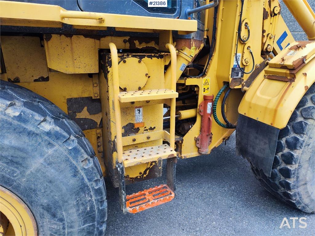 LiuGong CLG 835 III Wheel Loader. Low hours!