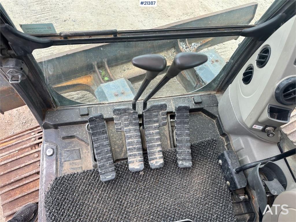 CASE CX130B excavator w/rototilt and two buckets. WATCH