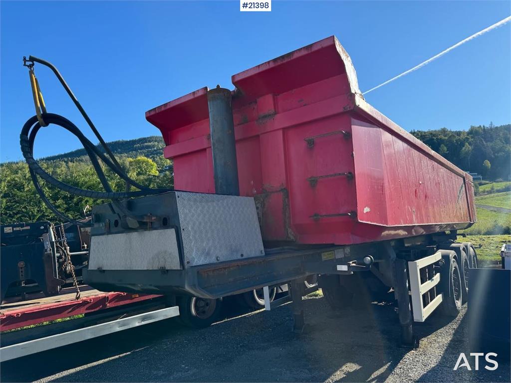 Maur Tip trailer