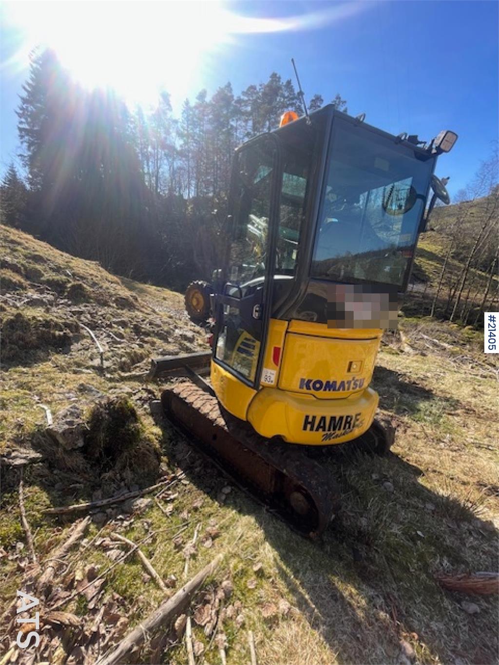 Komatsu PC24MR-5 excavator with/ sanding bucket, rototilt,