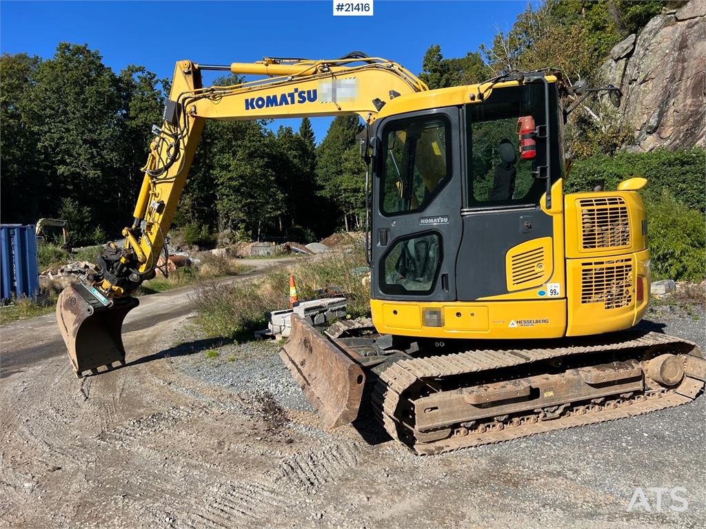 Komatsu PC78us Excavator w/ Rototilt, sanding bucket, narr