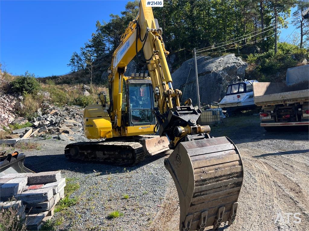 Komatsu PC78us Excavator w/ Rototilt, sanding bucket, narr