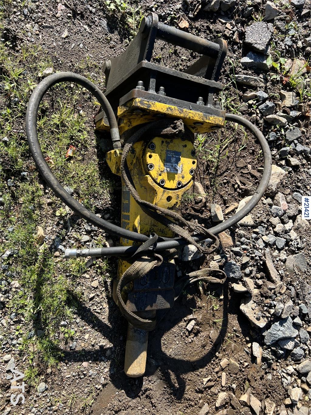 Epiroc SB 452 spike hammer (321 kg) m50 attachment
