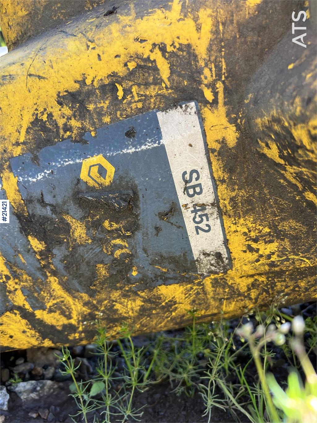 Epiroc SB 452 spike hammer (321 kg) m50 attachment