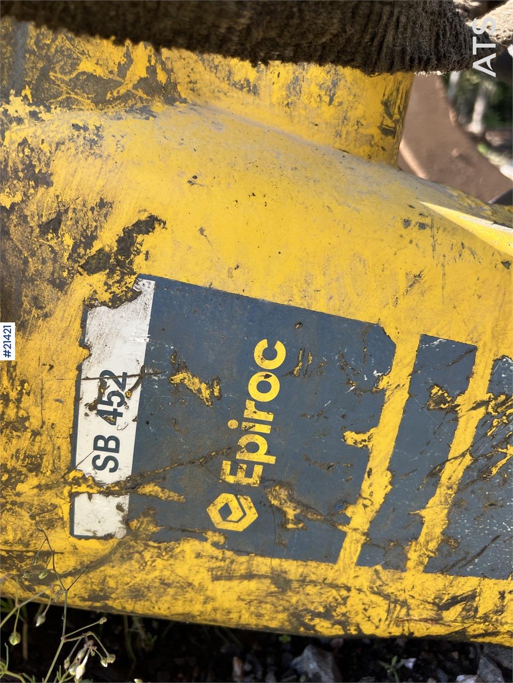 Epiroc SB 452 spike hammer (321 kg) m50 attachment