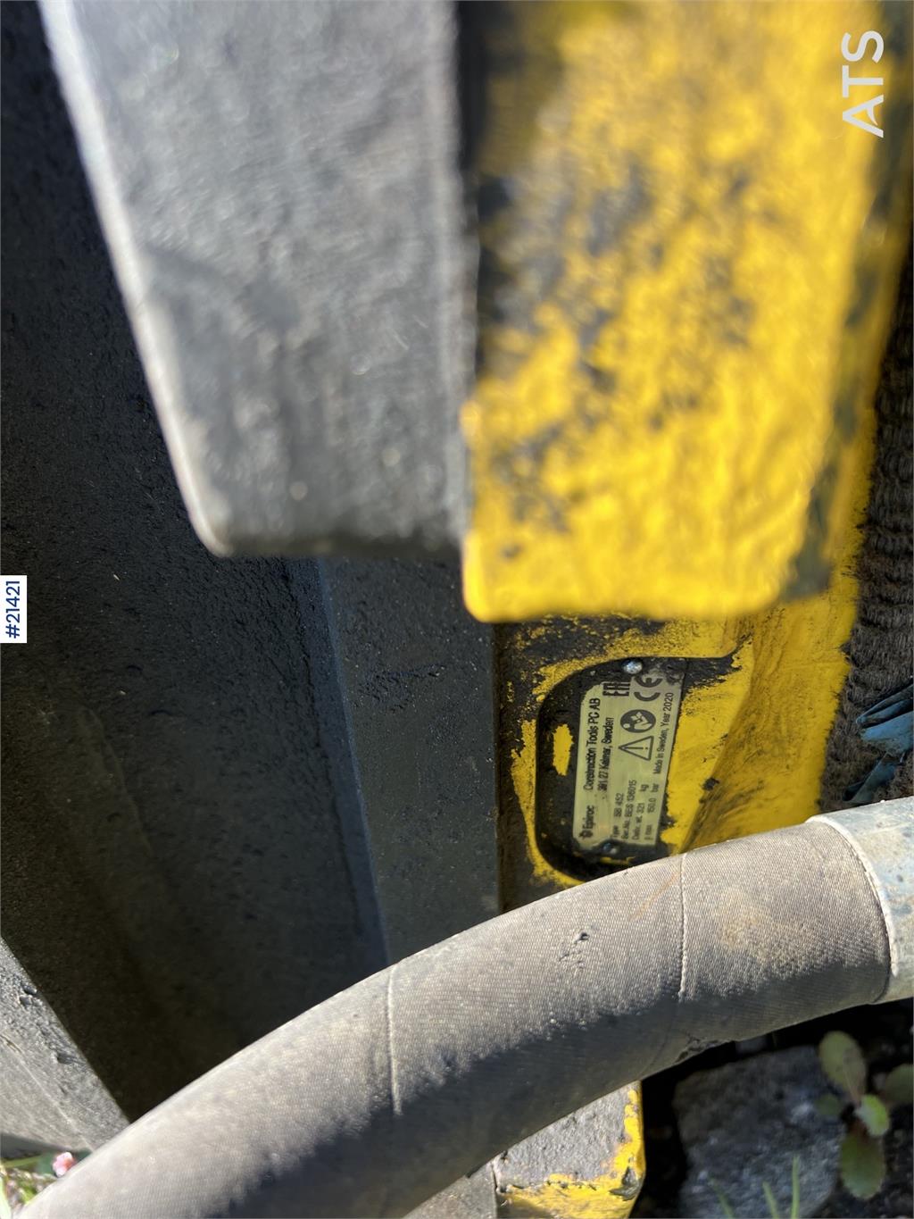 Epiroc SB 452 spike hammer (321 kg) m50 attachment