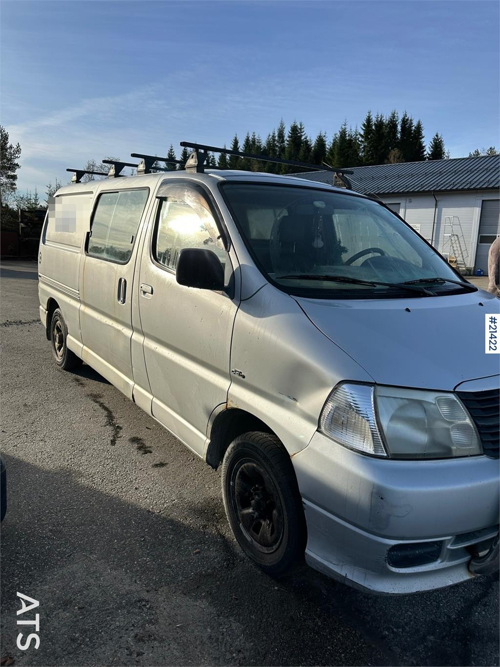 Toyota Hiace 4WD Van w/ needs new Clutch