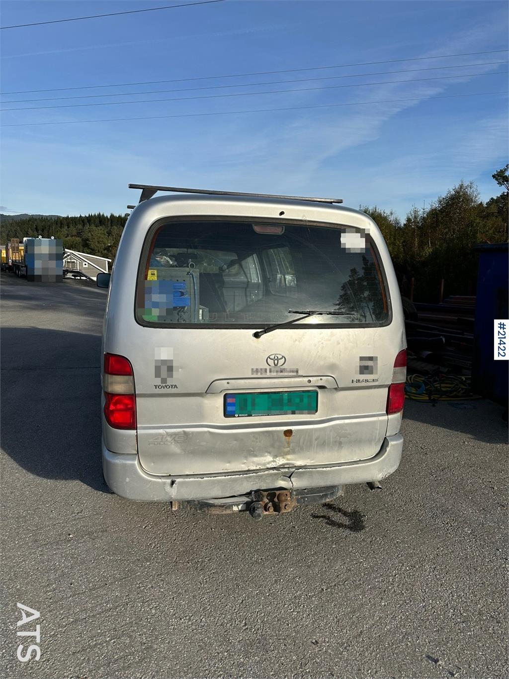 Toyota Hiace 4WD Van w/ needs new Clutch