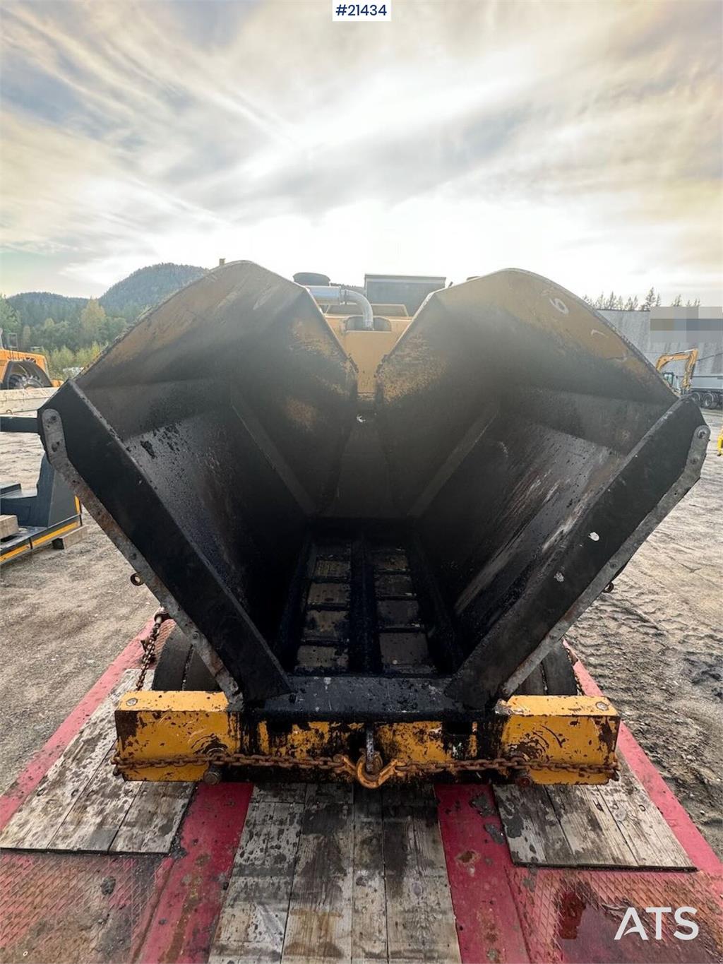 CAT AP 300