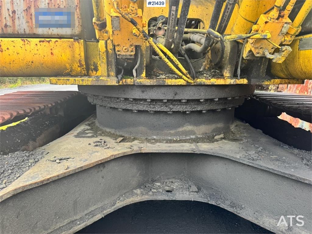 New Holland E305 Crawler Excavator. Rep object.