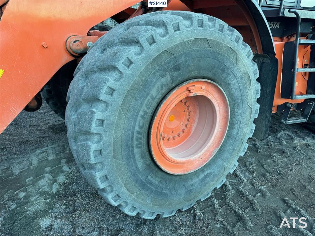 Hitachi ZW310 Wheel Loader with/Bucket. 3400 Hours!