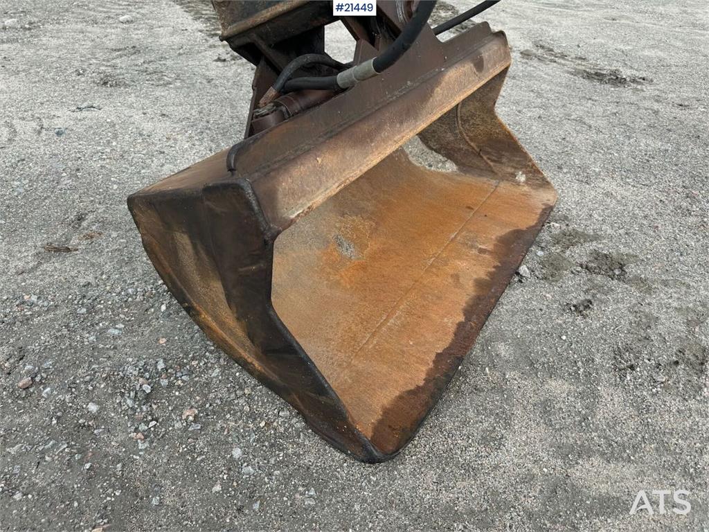 Kubota U35-3 Tracked excavator w/ 3 buckets WATCH VIDEO