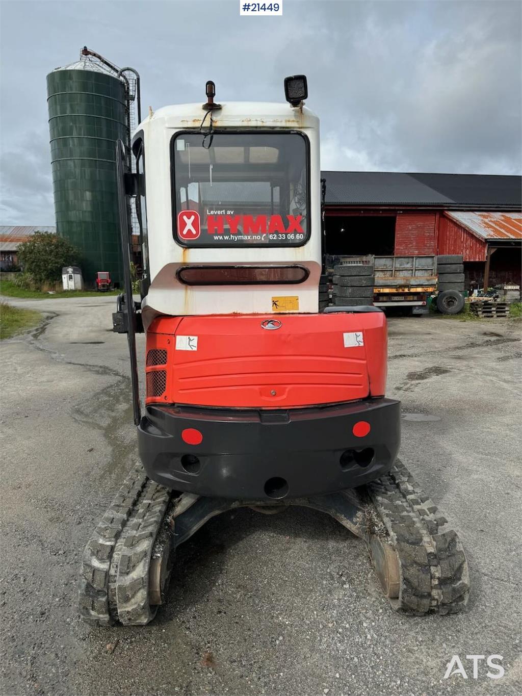 Kubota U35-3 Tracked excavator w/ 3 buckets WATCH VIDEO