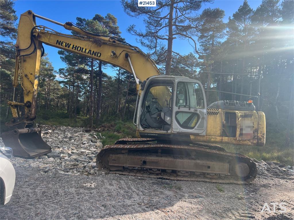 New Holland E215 Excavator