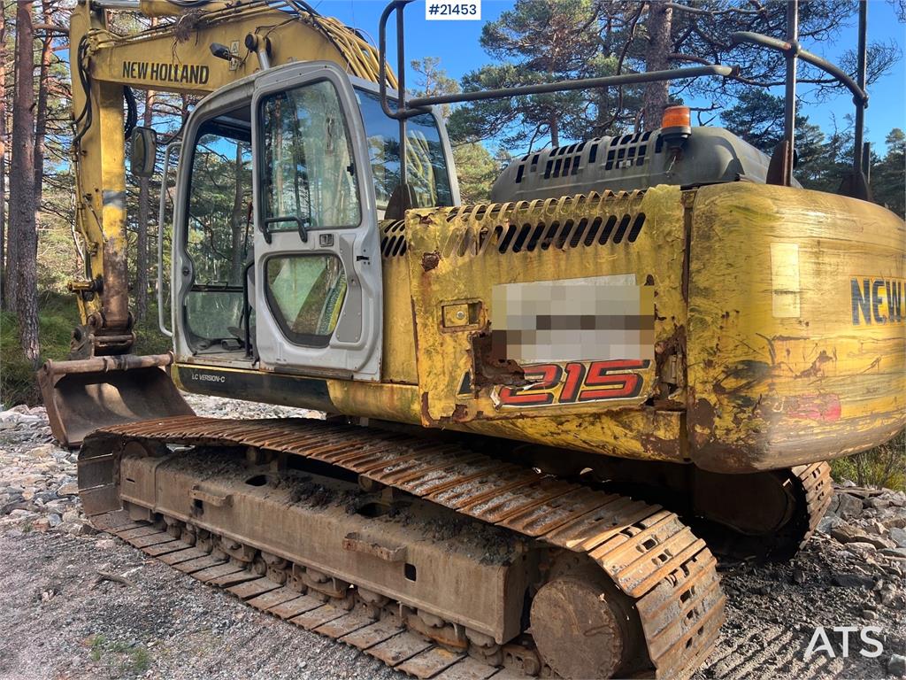 New Holland E215 Excavator