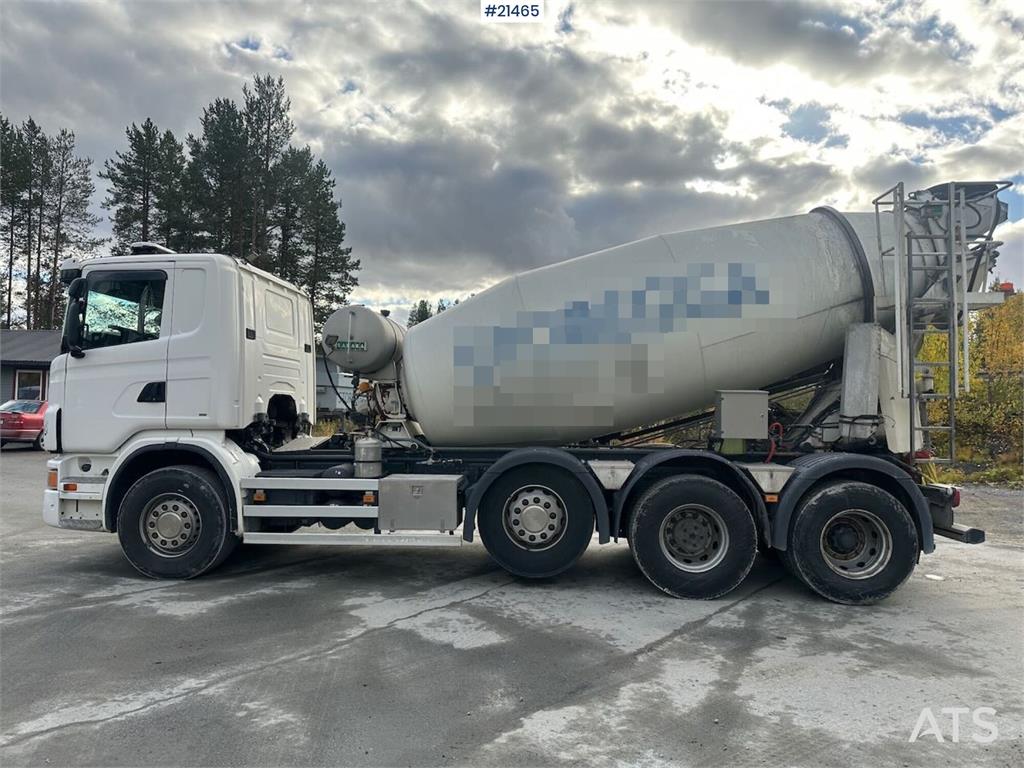 Scania G480 8x2 concrete truck w/ Saraka building and cro