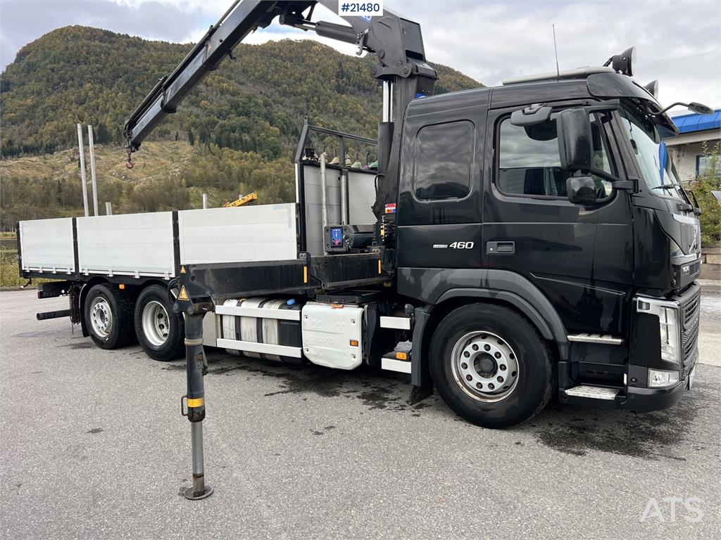 Volvo FM460 6x2 Crane Truck w/ 26t/m HMF crane