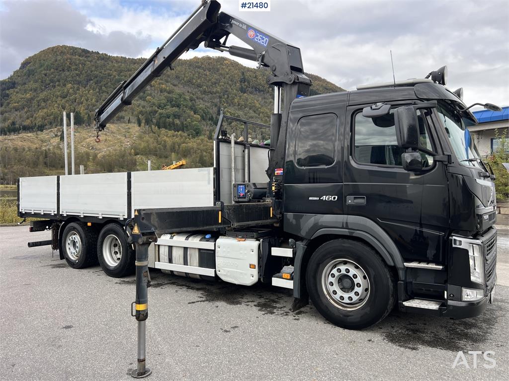 Volvo FM460 6x2 Crane Truck w/ 26t/m HMF crane