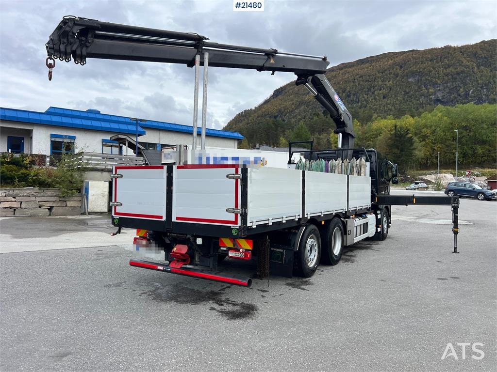 Volvo FM460 6x2 Crane Truck w/ 26t/m HMF crane