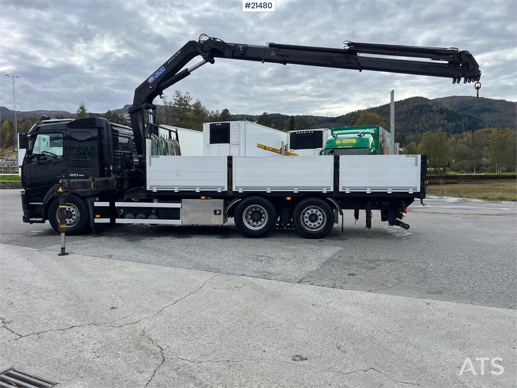 Volvo FM460 6x2 Crane Truck w/ 26t/m HMF crane