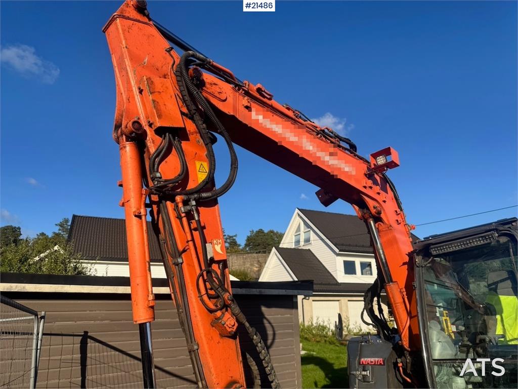 Hitachi ZX85US-5A w/ Rototilt and 2 buckets.