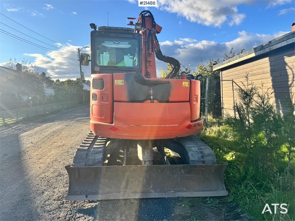 Hitachi ZX85US-5A w/ Rototilt and 2 buckets.