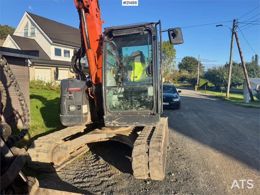 Hitachi ZX85US-5A w/ Rototilt and 2 buckets.