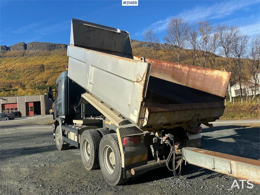 Scania G480 6x4 snow rigged tipper truck w/ two sets of t