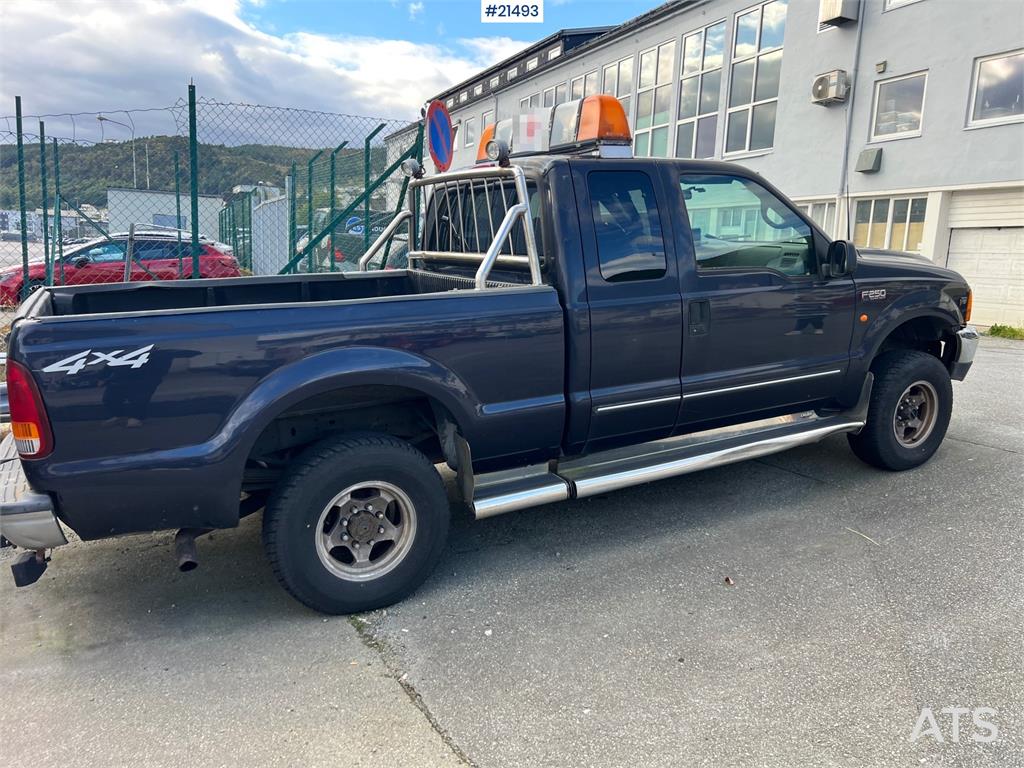 Ford F250 Super Duty v10 pickup 4x4 1 owner car