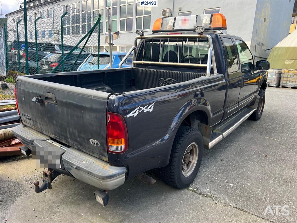 Ford F250 Super Duty v10 pickup 4x4 1 owner car
