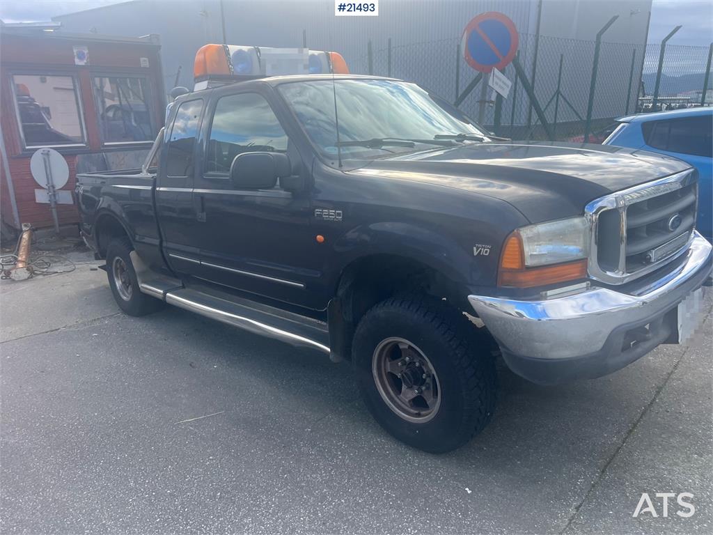 Ford F250 Super Duty v10 pickup 4x4 1 owner car