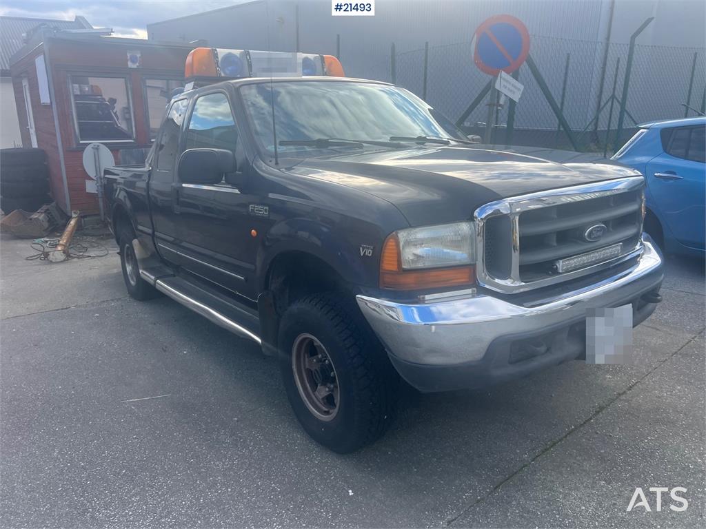 Ford F250 Super Duty v10 pickup 4x4 1 owner car