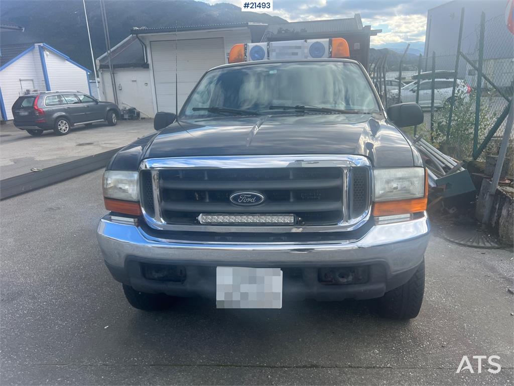 Ford F250 Super Duty v10 pickup 4x4 1 owner car