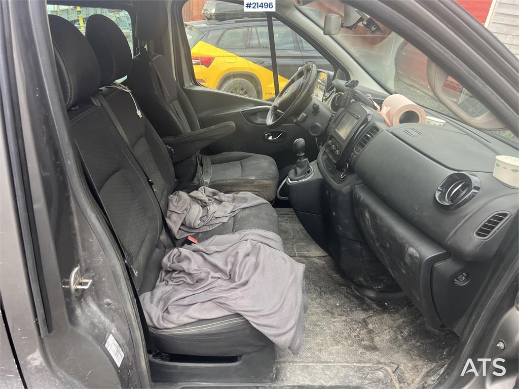 Opel Vivaro w/ seating for 9