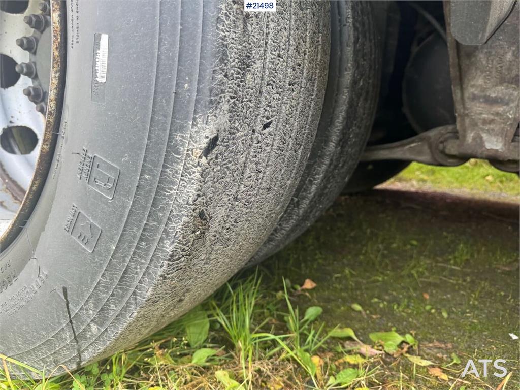 Volvo Fh520 6x2 box truck w/ full side opening and lift.