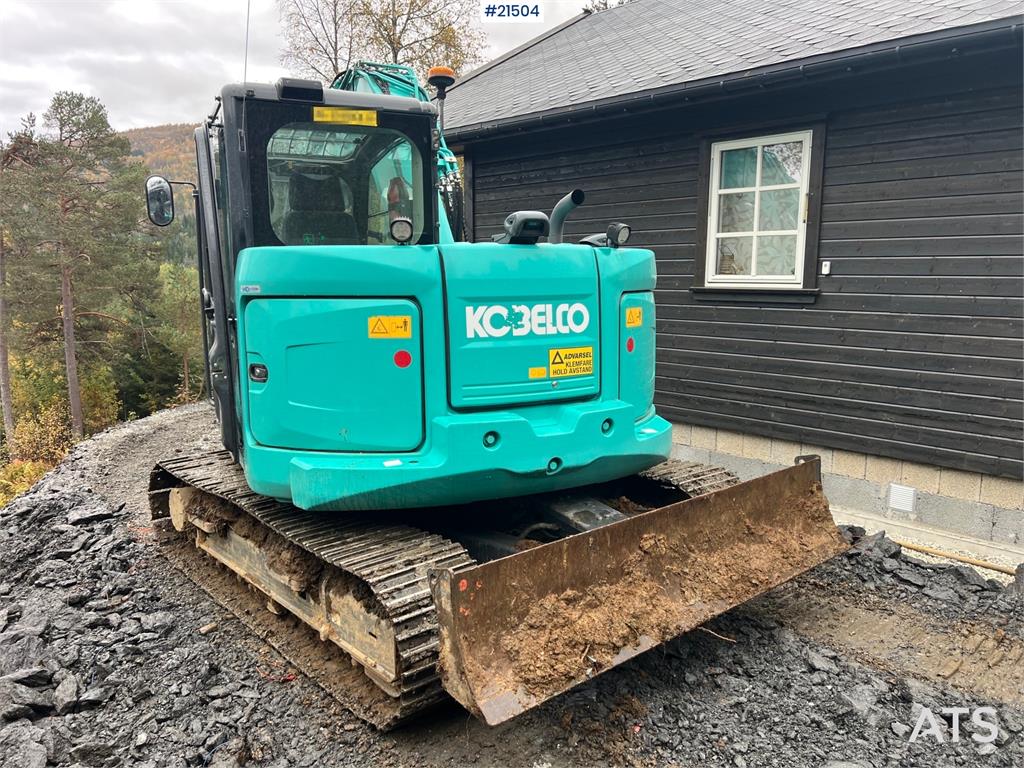 Kobelco Sk75SR-3E excavator w/ sanding bucket, rototilt an
