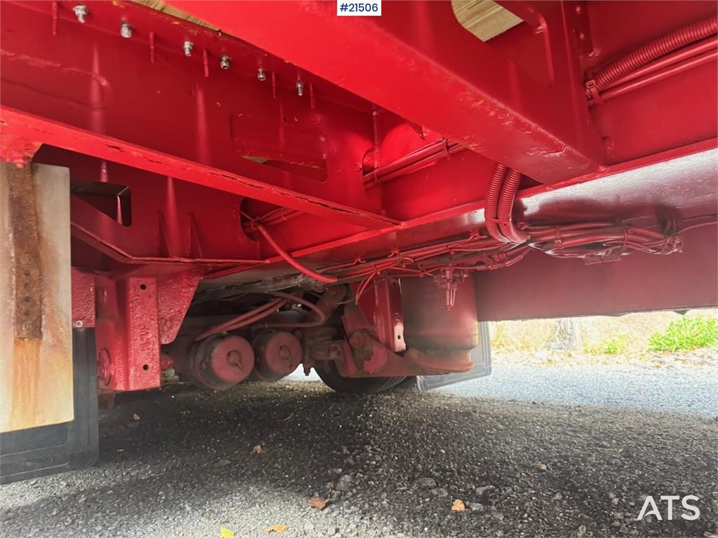 Doll Machinery Semi w/ Widening and Hydraulic Bridges.