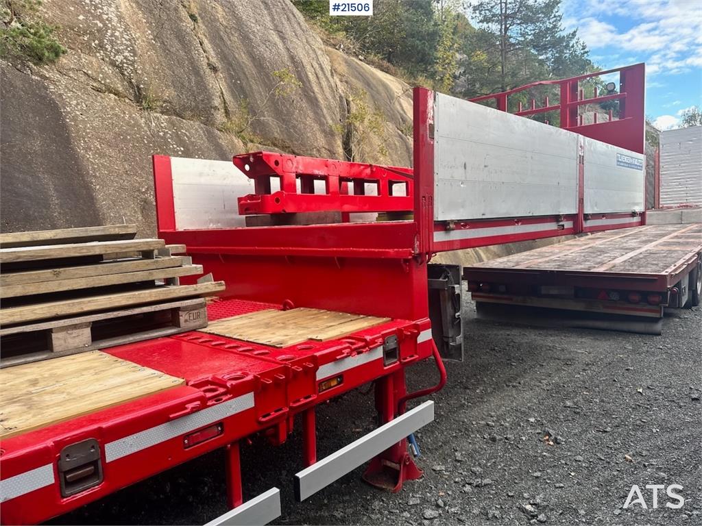 Doll Machinery Semi w/ Widening and Hydraulic Bridges.