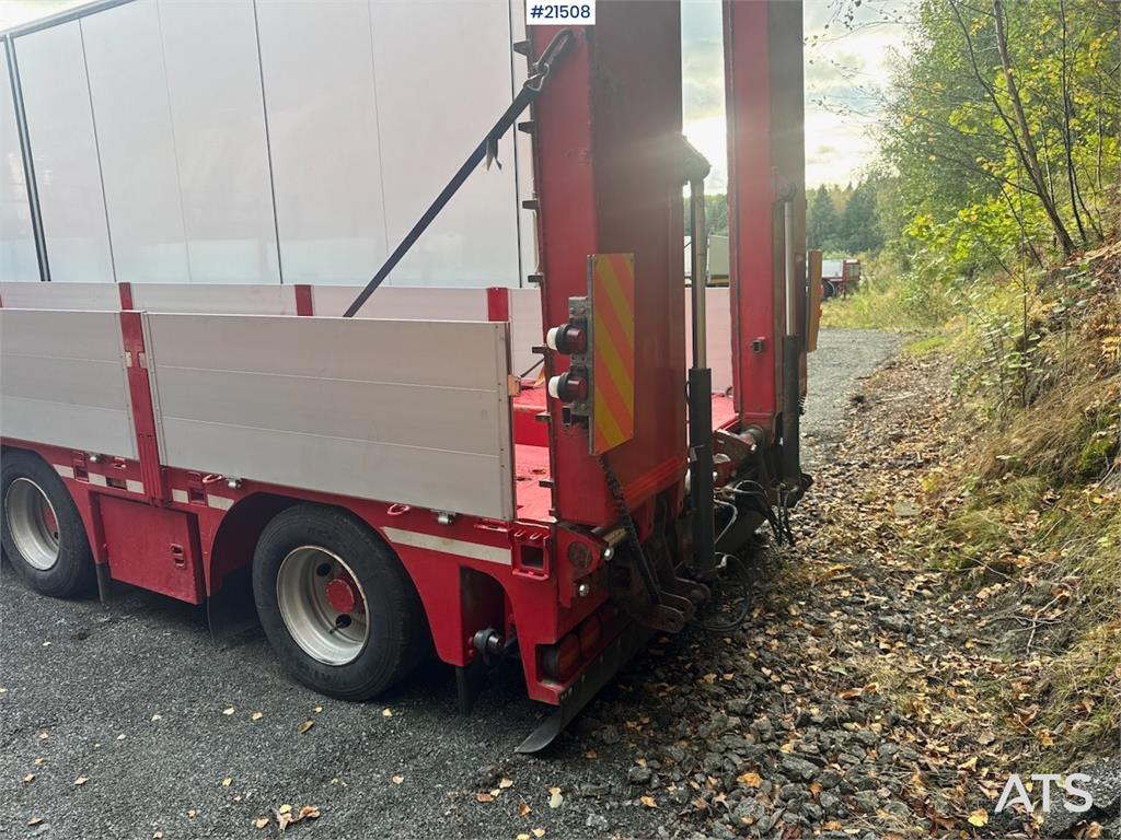 Doll Machinery Semi w/ Widening and Hydraulic Bridges.