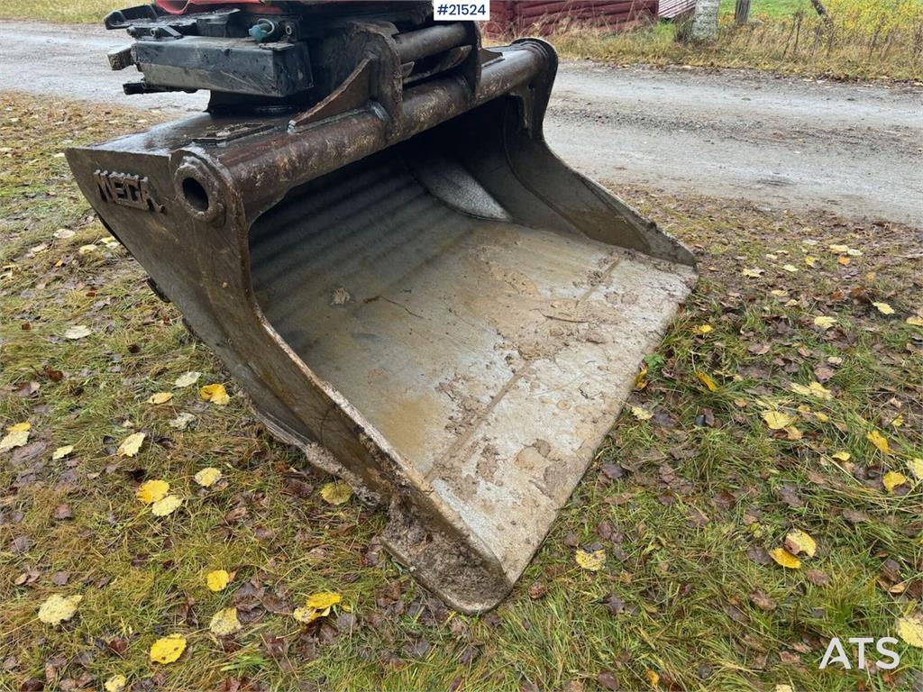 Kobelco SK140SRLC Tracked excavator w/ Machine control, ti