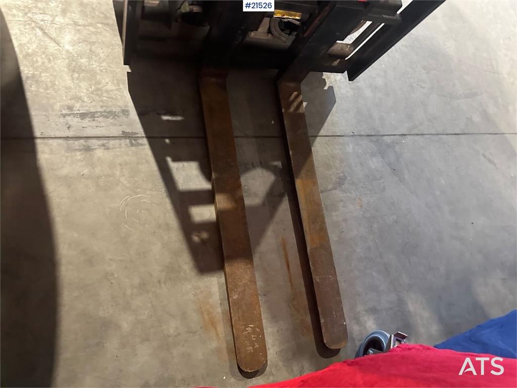 Heli CPD25 electric counterbalanced forklift. 4.7 meter
