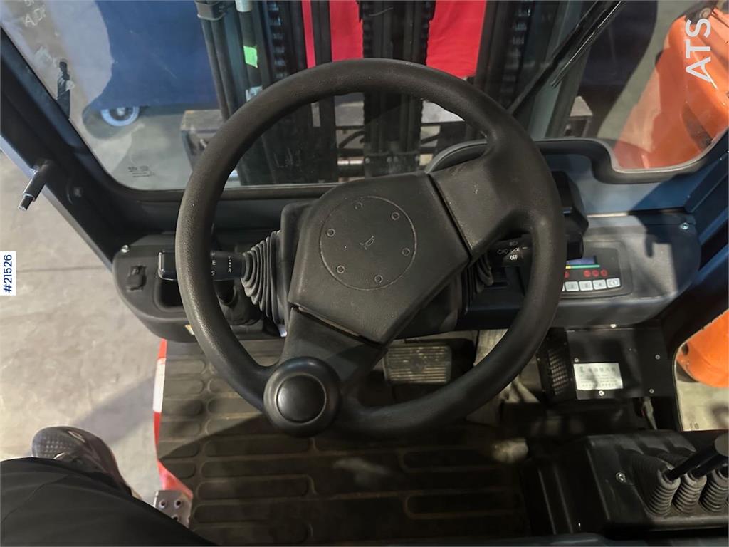 Heli CPD25 electric counterbalanced forklift. 4.7 meter