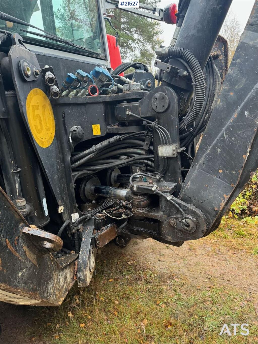 Huddig 1260B Backhoe w/ Huddig 2000 lift, tilt and sandin
